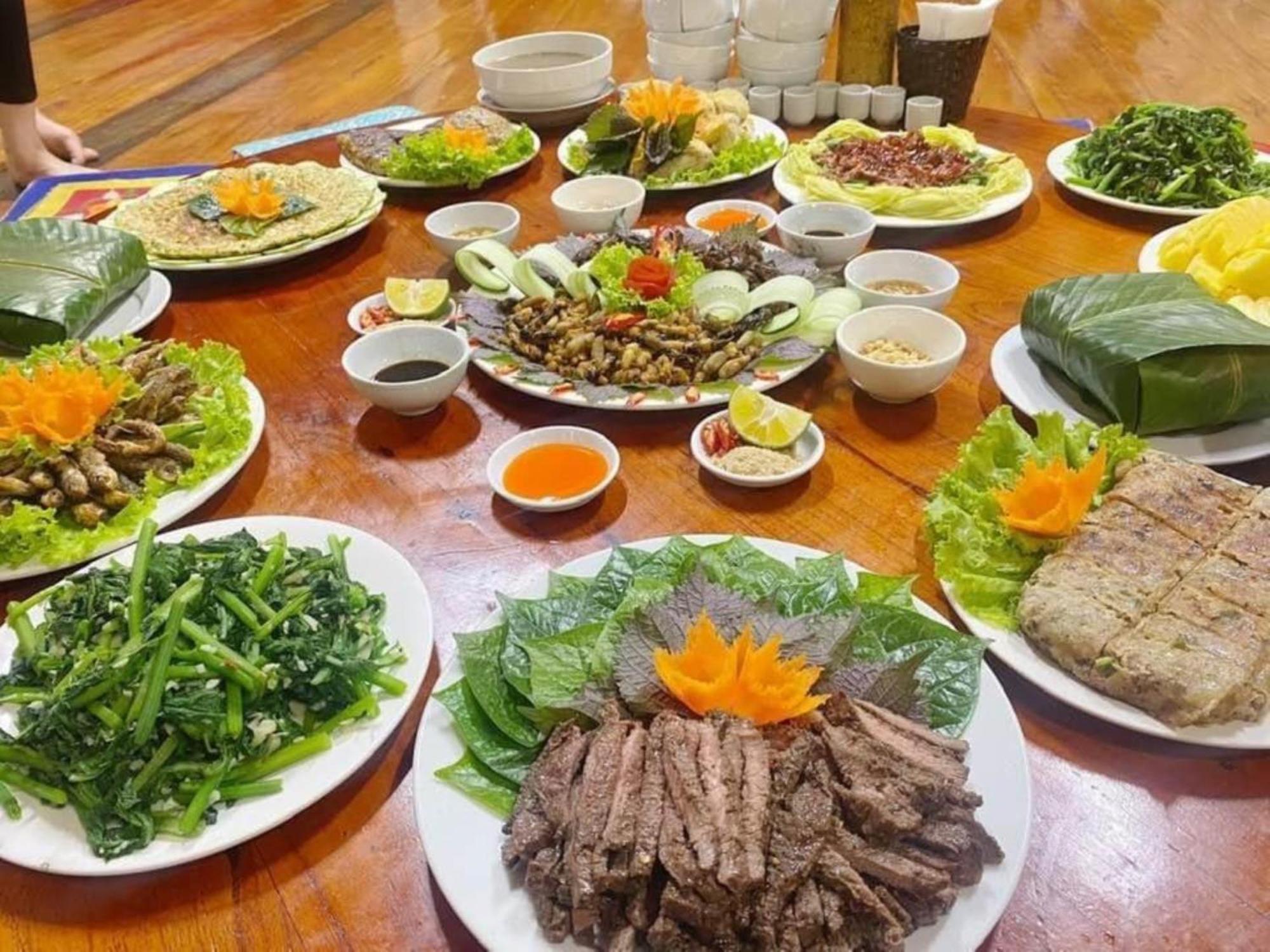 Homestay Nha Cua Mi - Mi'S House Yen Bai Eksteriør billede